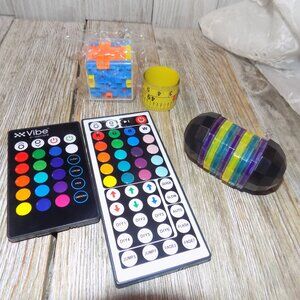 PUZZLE AND GAMES BRAIN TEASERS GRAB BAG *y